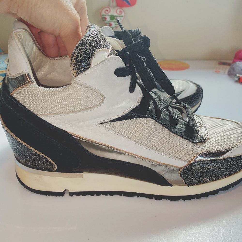 MCM SNEAKERS (womans)